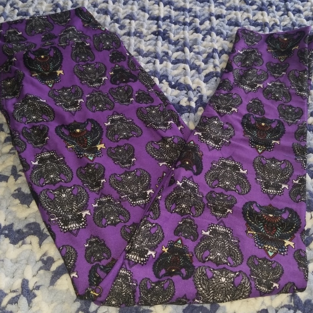 OS Lularoe purple leggings with Owls NWOT